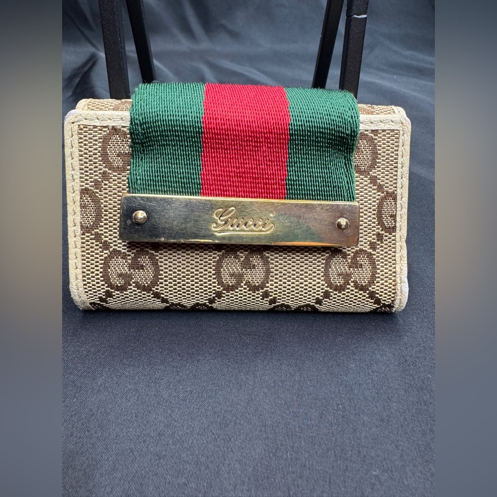 Gucci Beige and Tan GG Canvas Sherry Line  Key Holder / Card Wallet
